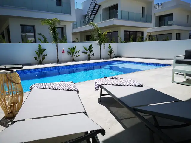 5-bedroom detached house for sale, Larnaca — Livadia Larnakas