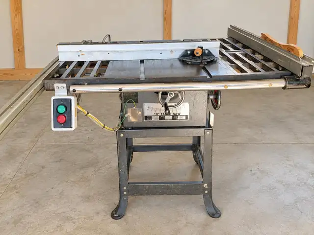 10 Table Saw, Paphos — Paphos - Anavargos