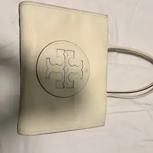 Original tory burch, Limassol — Limassol - Zakaki