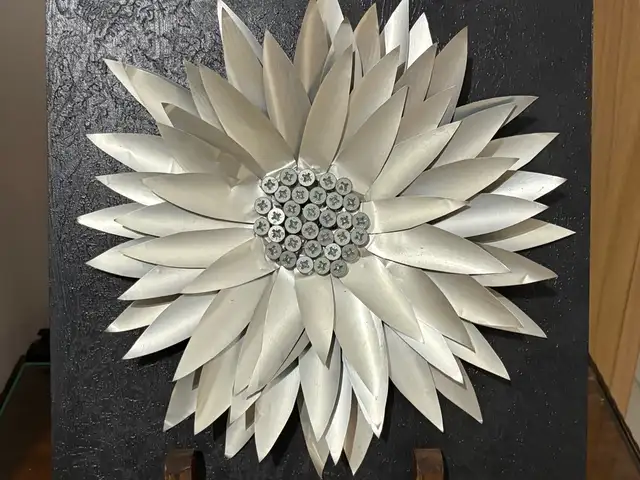 Rare contemporary art 3d flower sculpture/metallic pedals w/ wooden tripod stand, Paphos — Paphos - Agios Theodoros