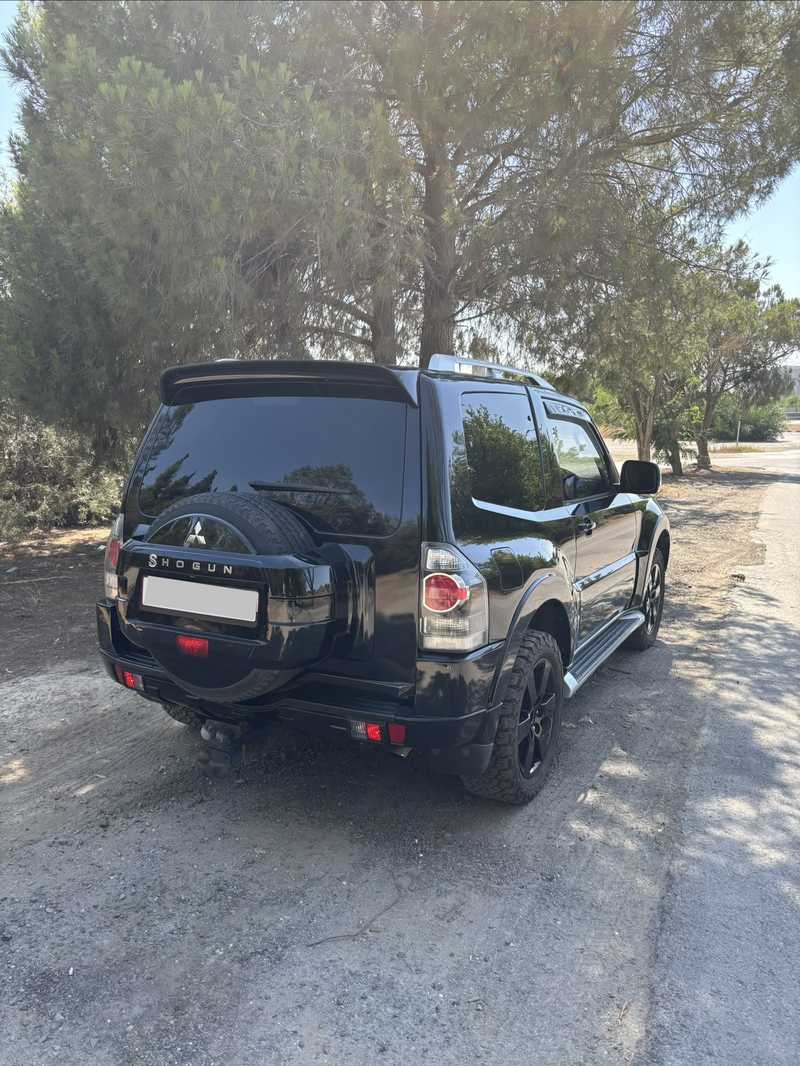2008 Mitsubishi Shogun 3,2L 2008 Cyprus