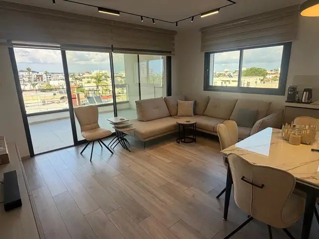 2-bedroom penthouse to rent, Επαρχία Λάρνακας — Λιβάδια Λάρνακας