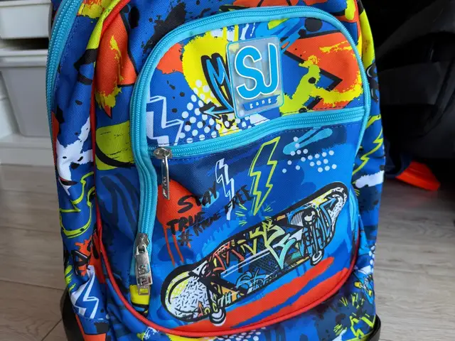 Rolling backpack in excellent condition, Επαρχία Λεμεσού — Πολεμίδια - Μακάριος ΙΙΙ