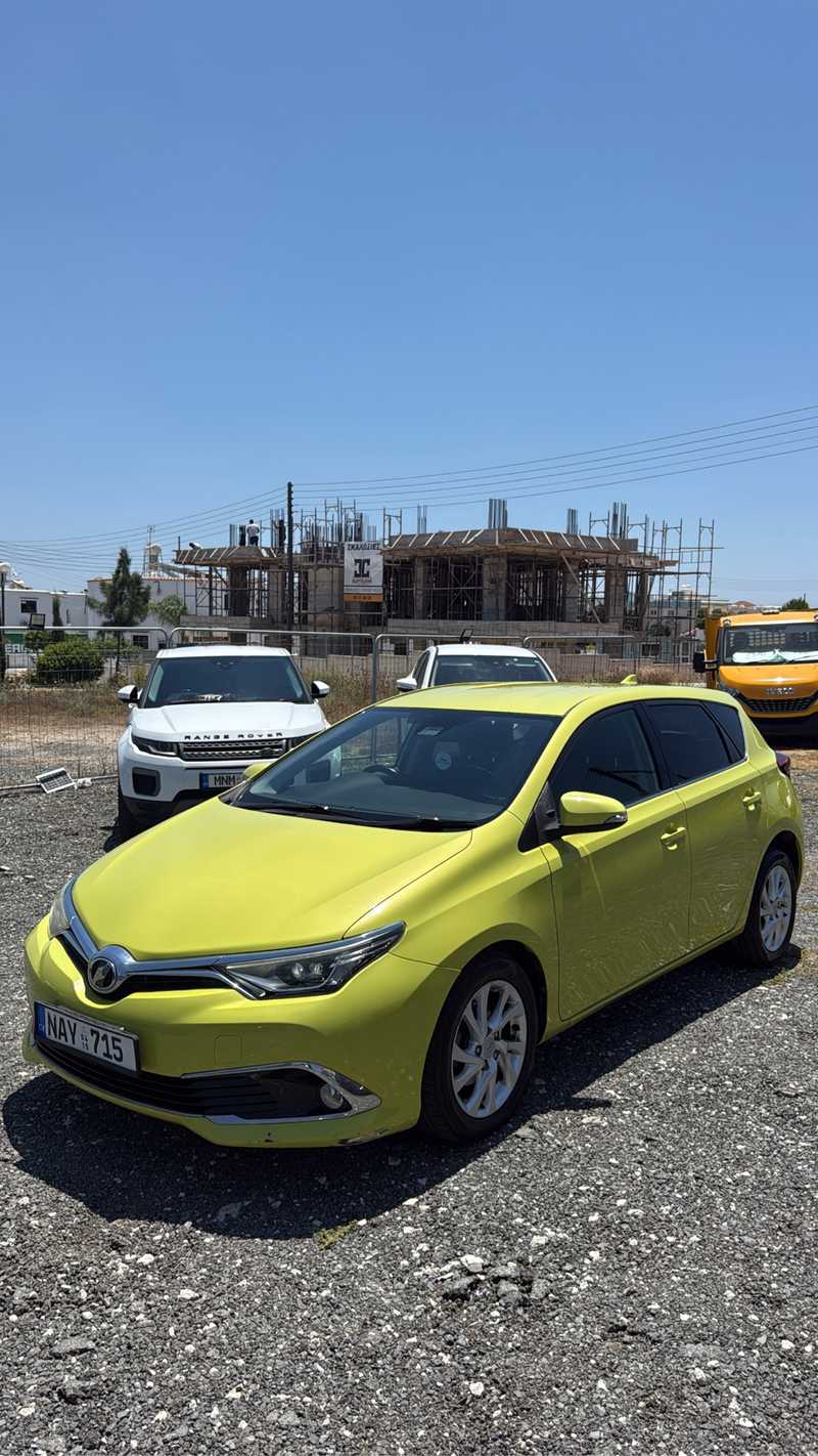 2015 Toyota Auris 1,5L 2015 Cyprus