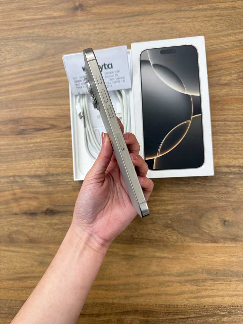 Iphone 16promax 256gb 98 battery €900 №6303433 in Nicosia - iPhone