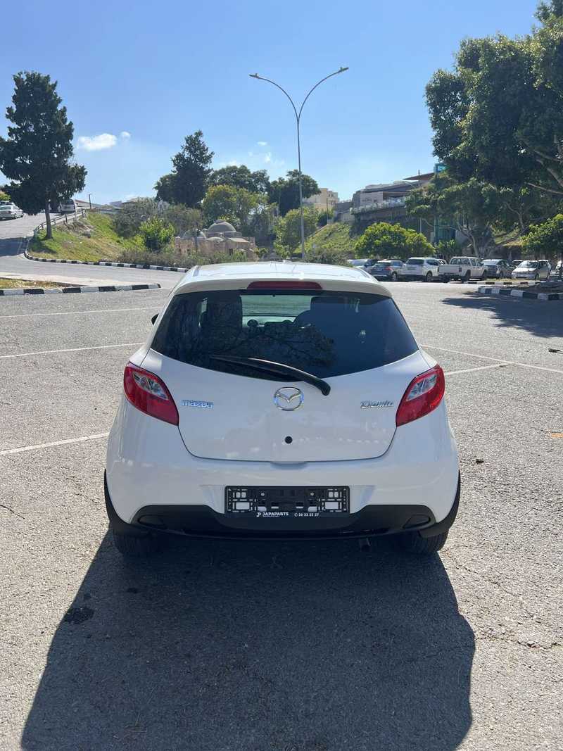 2014 Mazda Demio 1,3L 2014 Cyprus