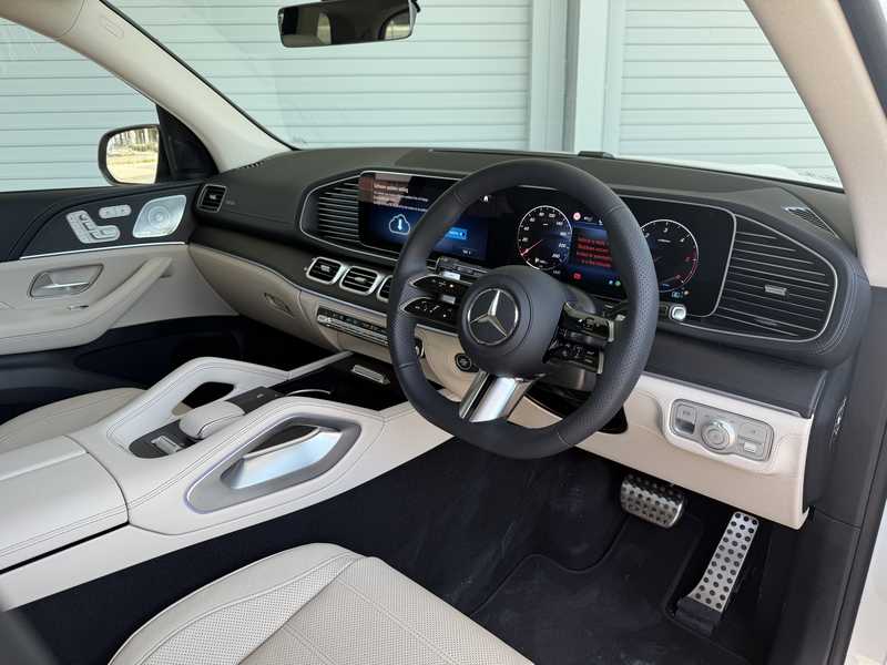 2025 Mercedes-Benz GLS-Class 3,0L 2025 Cyprus