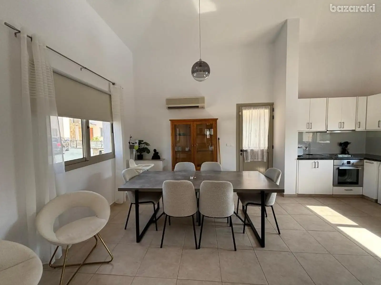 House, 3 bedrooms — 9