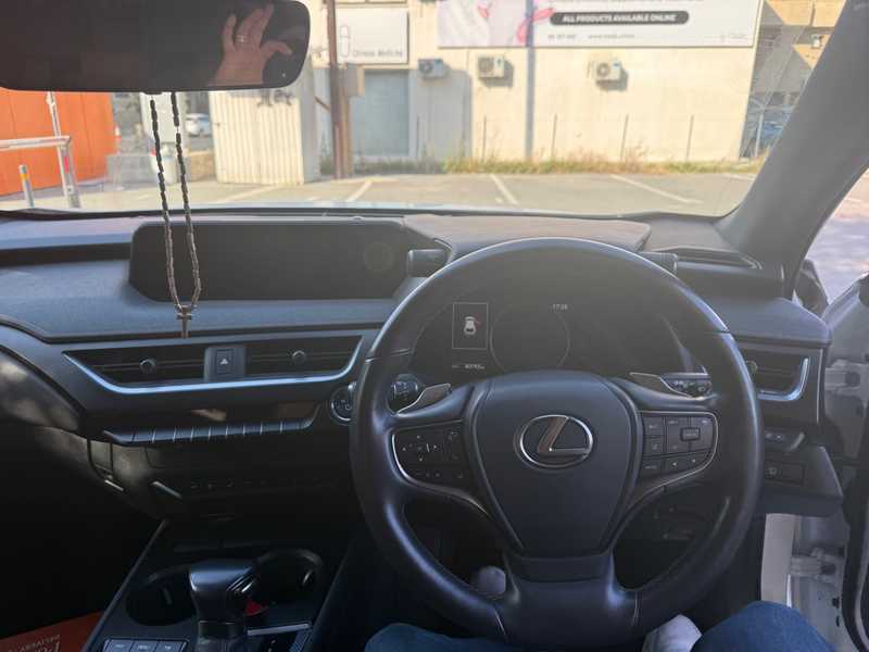 2022 Lexus UX 2,0L 2022 Cyprus