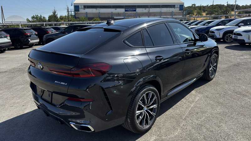 2021 BMW X6 3,0L 2021 Cyprus