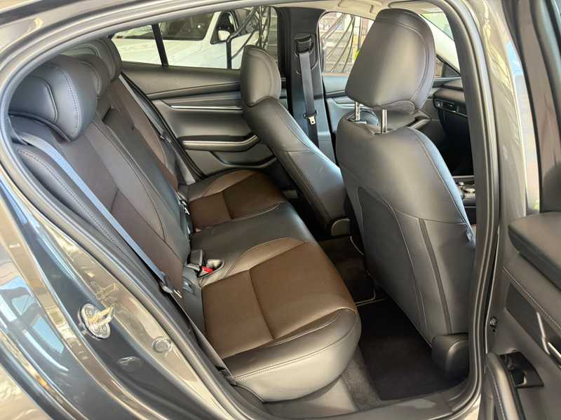 2024 Mazda 3 2,0L 2024 Cyprus