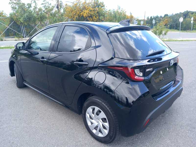 2022 Toyota Yaris 1,5L 2022 Cyprus
