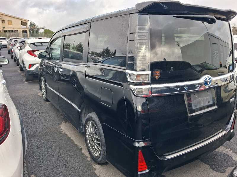 2021 Toyota Voxy 1,8L 2021 Cyprus