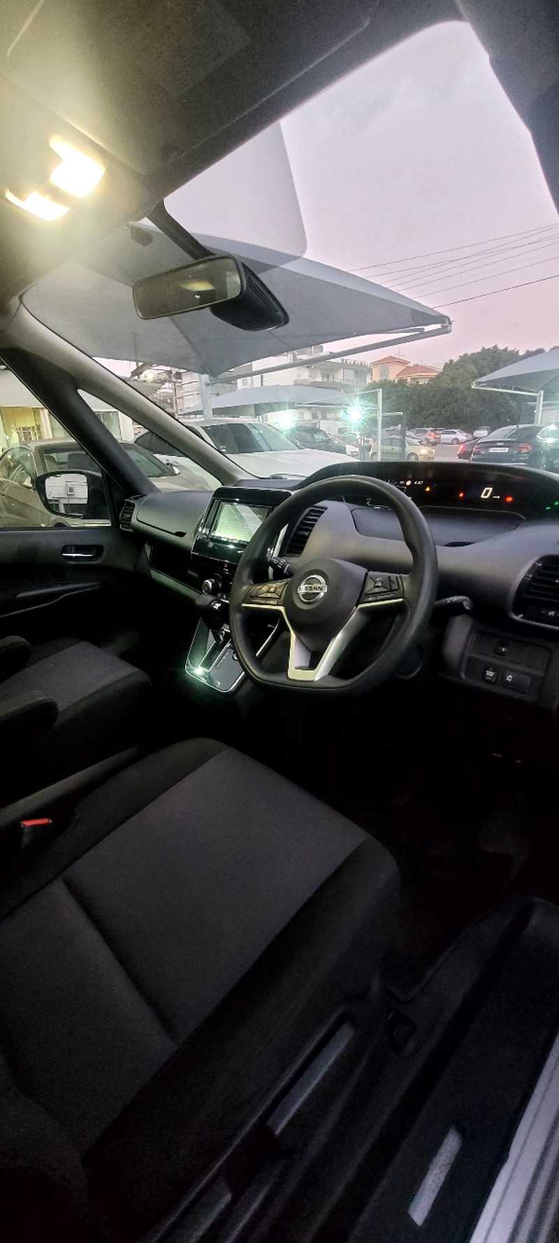 2021 Nissan Serena 2,0L 2021 Cyprus