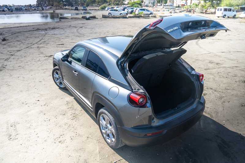 2020 Mazda ΜΧ-30 2,0L 2020 Cyprus