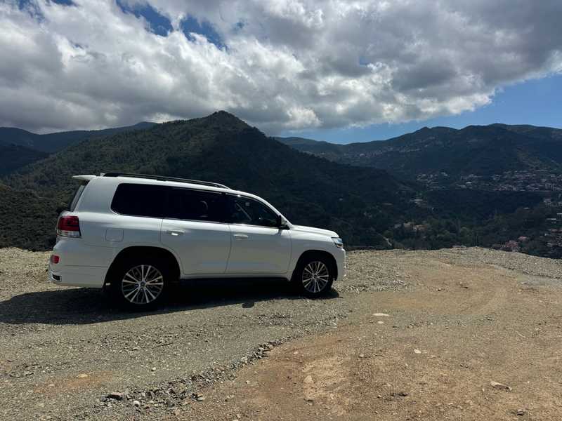 2021 Toyota Land Cruiser 300 4,6L 2021 Cyprus