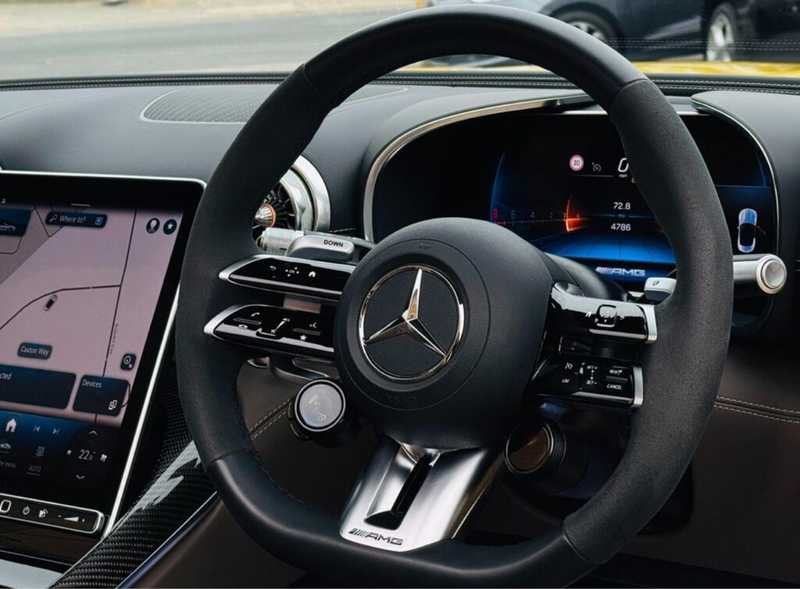 2024 Mercedes-Benz SL-Class 4,0L 2024 Cyprus
