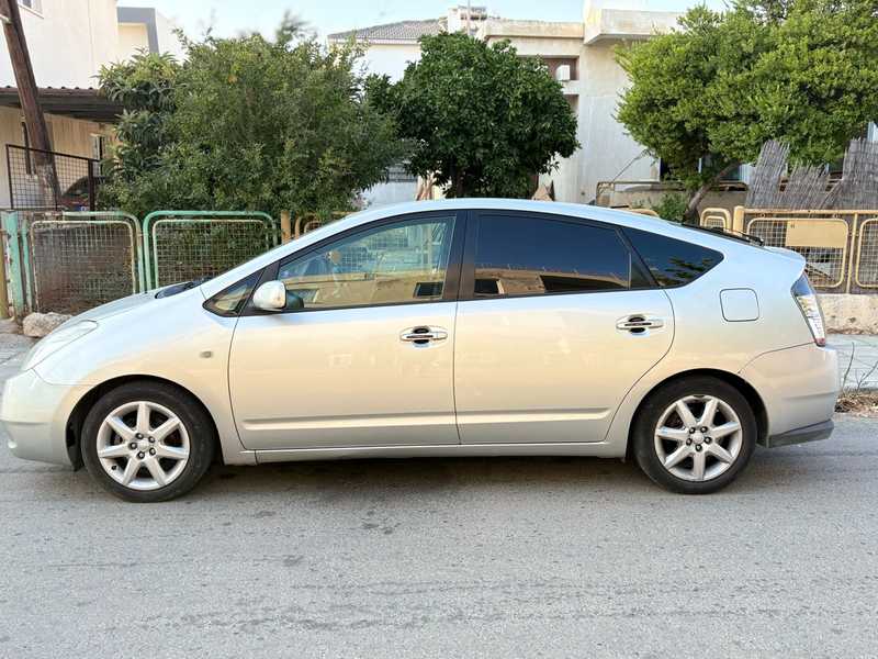 2004 Toyota Prius 1,5L 2004 Cyprus