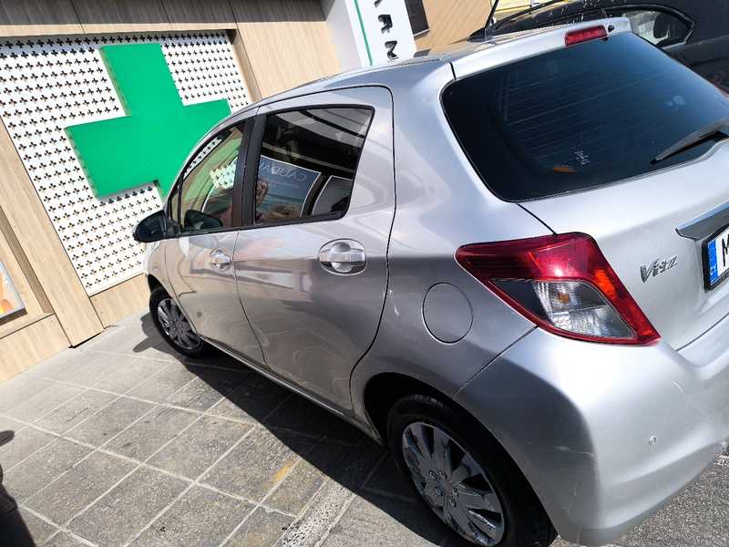 Toyota Vitz 1,3L 2012