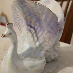 Vintage ceramic swans, Επαρχία Αμμοχώστου — Παραλίμνι