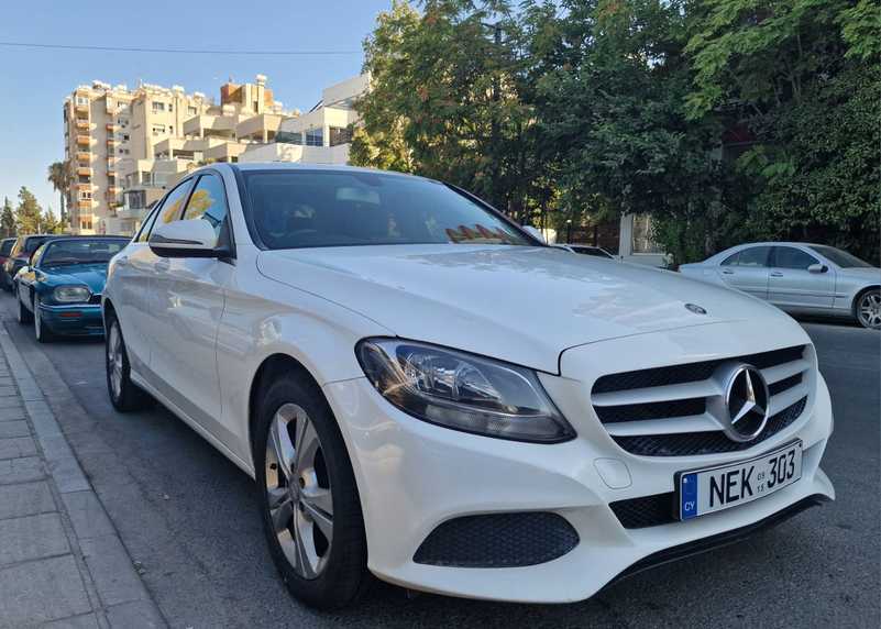 2015 Mercedes-Benz C-Class 2,2L 2015 Cyprus