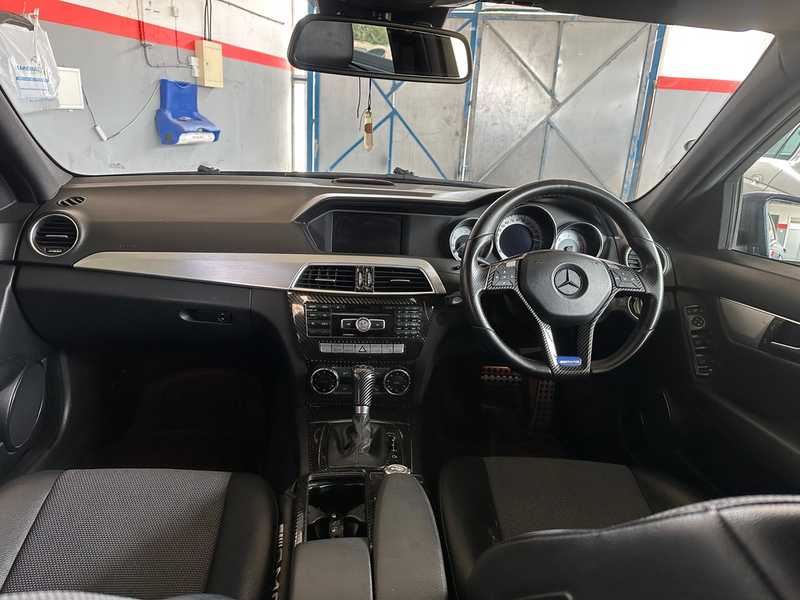 2012 Mercedes-Benz C-Class 2,1L 2012 Cyprus