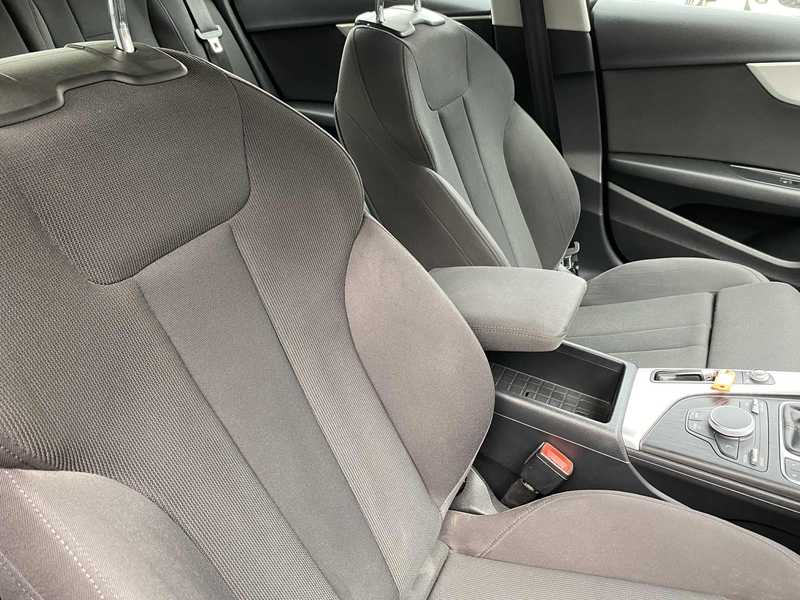 2017 Audi A4 2,0L 2017 Cyprus