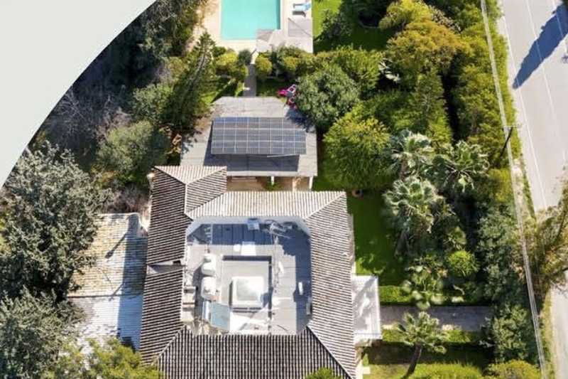 5-bedroom detached house for sale