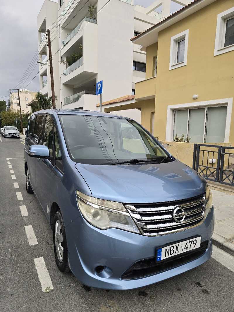 2014 Nissan Serena 2,0L 2014 Cyprus