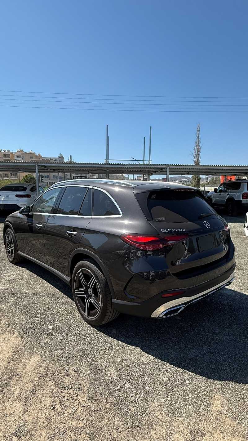 2025 Mercedes-Benz GLC-Class 2,0L 2025 Cyprus