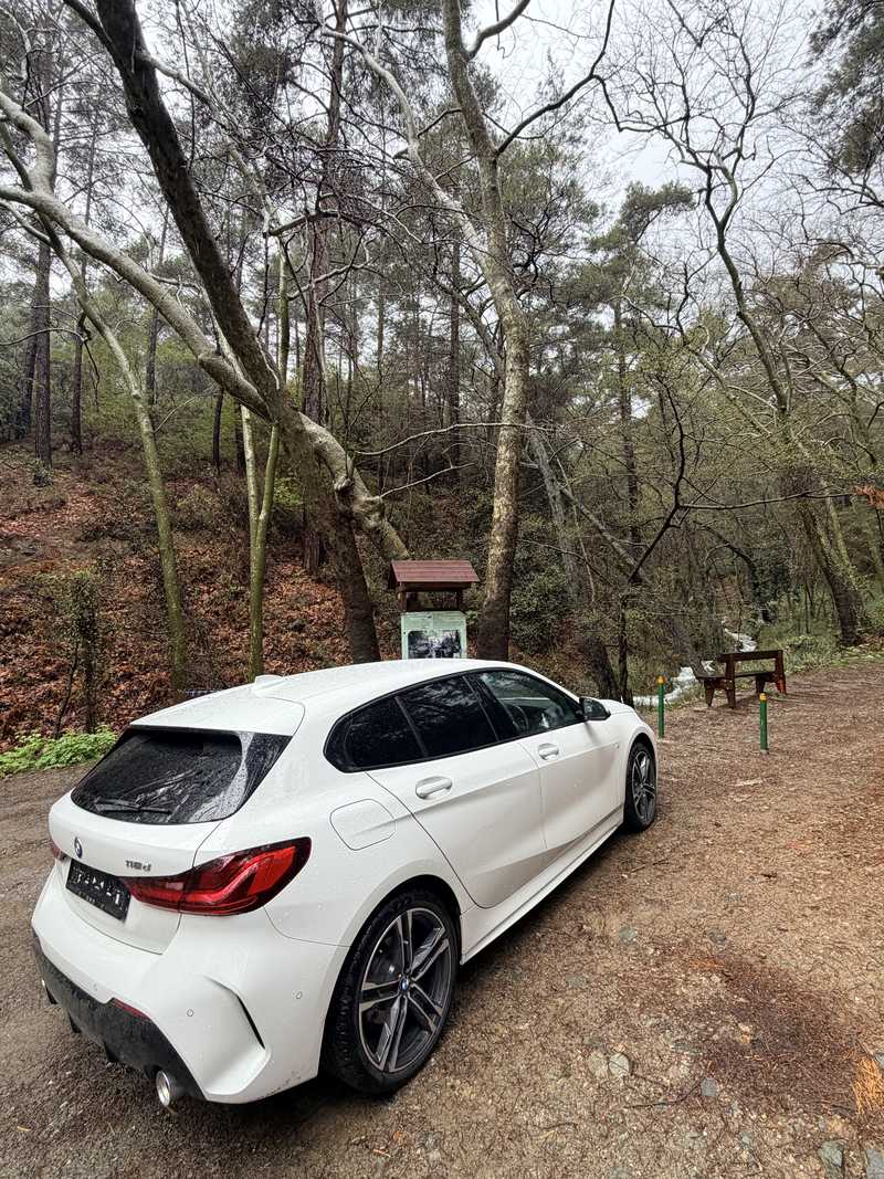 2023 BMW 1-Series 2,0L 2023 Cyprus