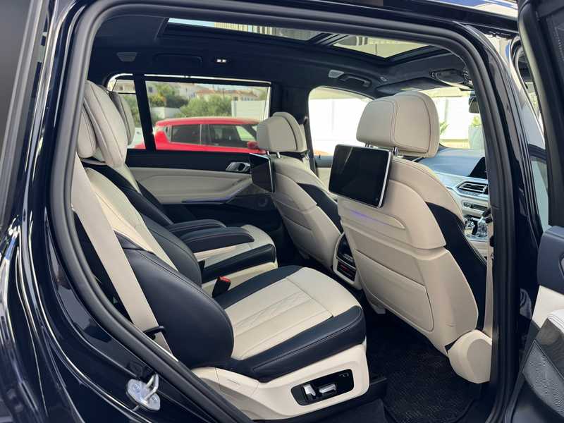 2021 BMW X7 4,4L 2021 Cyprus