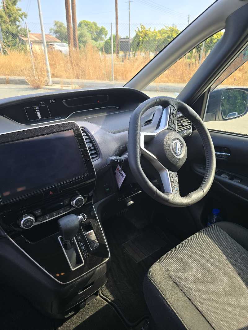 2021 Nissan Serena 2,0L 2021 Cyprus
