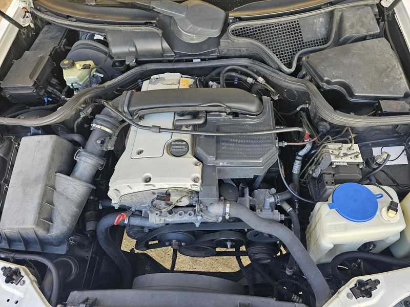 1997 Mercedes-Benz E-Class 2,4L 1997 Cyprus