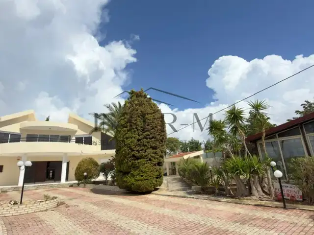 4-bedroom villa to rent, Επαρχία Λεμεσού — Επισκοπή Λεμεσού