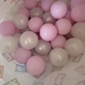 Set of 45 play balls pink & white for ball pit or play tent, Επαρχία Λεμεσού — Λεμεσός - Μέσα Γειτονιά