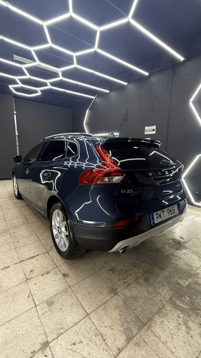 2018 Volvo V40 2,0L 2018 Cyprus