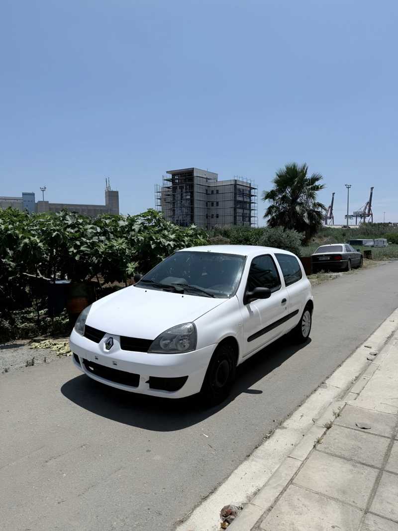 2008 Renault Clio 1,5L 2008 Cyprus