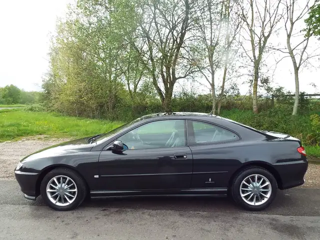 Peugeot 406