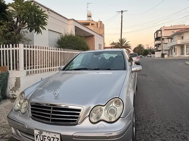 Mercedes-Benz C-Class