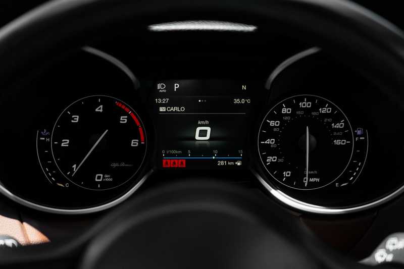 2019 Alfa Romeo Stelvio 2,2L 2019 Cyprus