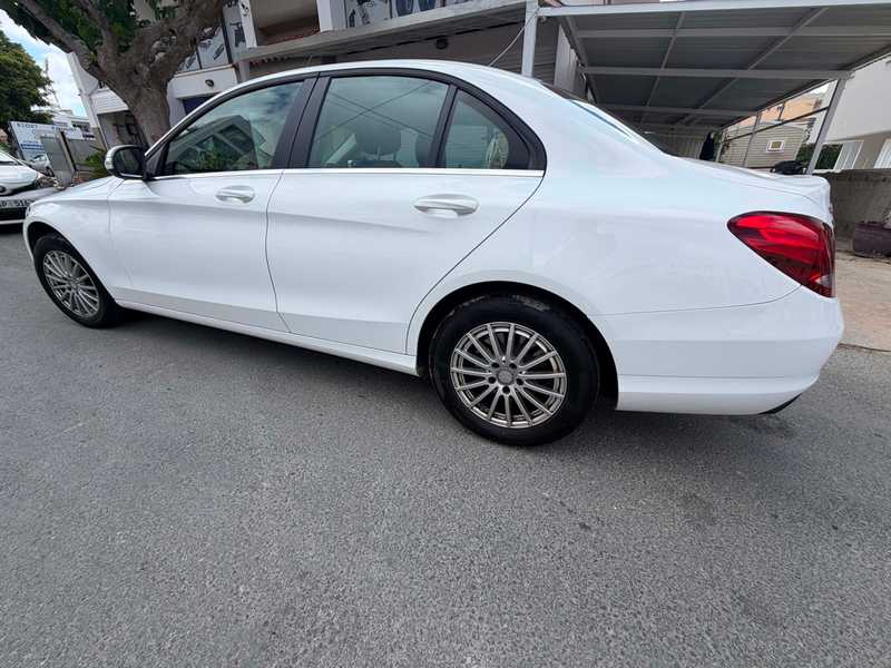 2015 Mercedes-Benz C-Class 2,0L 2015 Cyprus