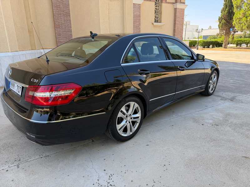 2012 Mercedes-Benz E-Class 2,2L 2012 Cyprus