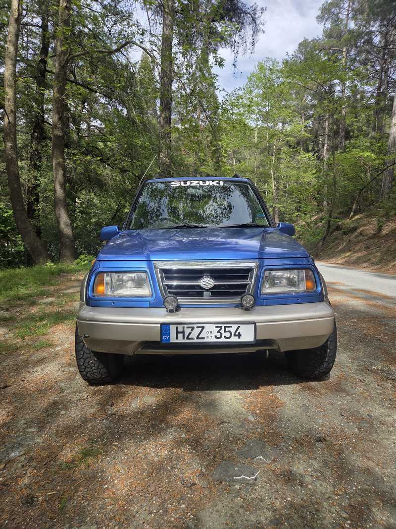 Suzuki Escudo 2,0L 1997