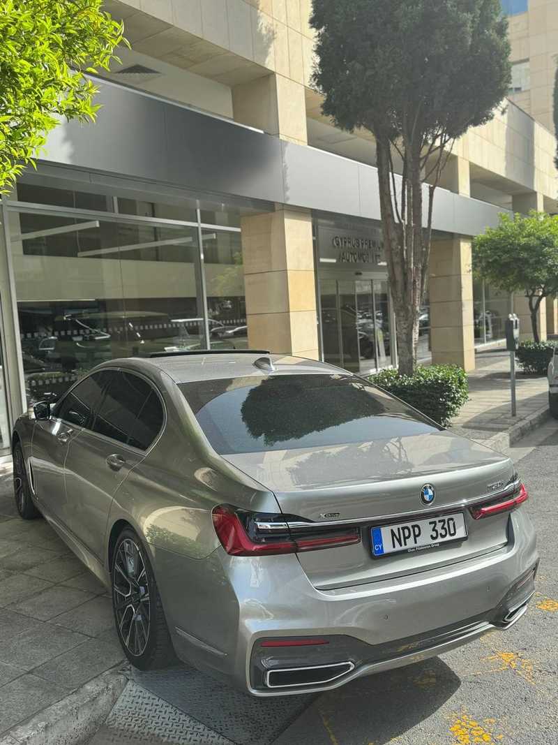 2020 BMW 7-Series 5,0L 2020 Cyprus