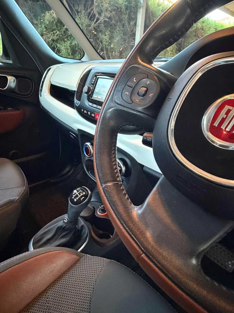 2017 Fiat 500L 1,3L 2017 Cyprus