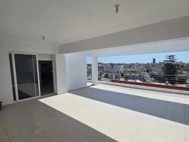 2-bedroom penthouse for sale, Επαρχία Λάρνακας — Λάρνακα - Χρυσοπολίτισσα