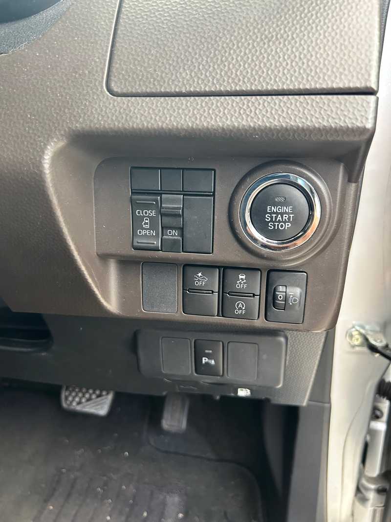 2022 Toyota Roomy 1,0L 2022 Cyprus