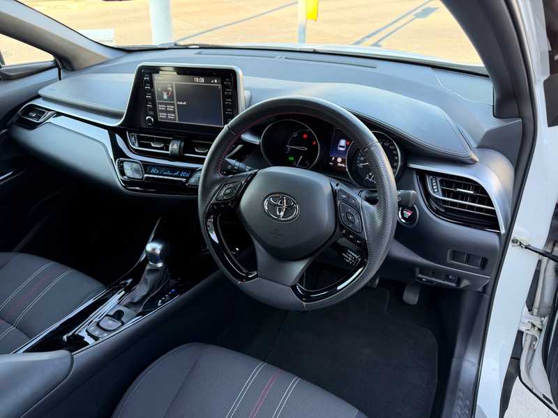 2021 Toyota C-HR 1,8L 2021 Cyprus
