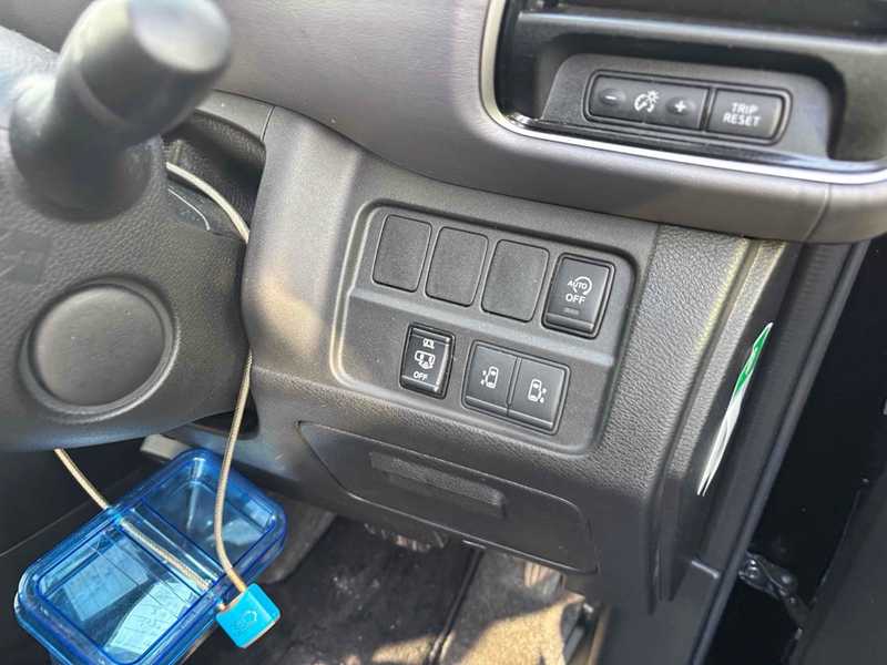 2022 Nissan Serena 2,0L 2022 Cyprus